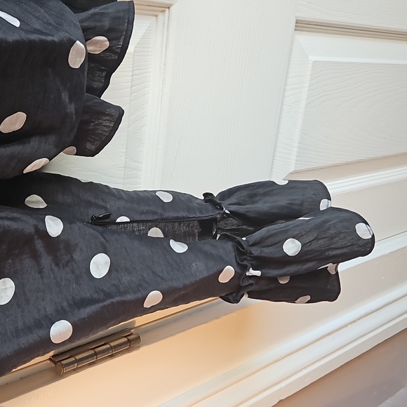 H&M polka dot ruffle top - Picture 4 of 6